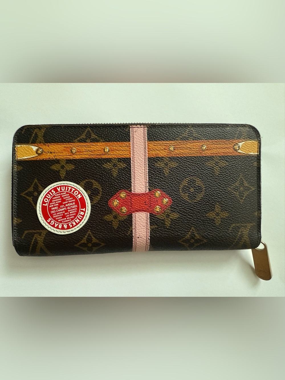 Louis Vuitton Zippy Wallet - 2018 Summer Trunks Limited Edition - Picture 4 of 15